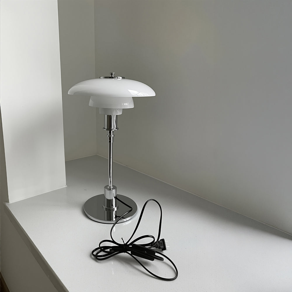 Moderne Tischlampe aus Glas und Metall – Silber- oder Gold-Finish